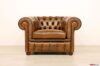Brown Chesterfield capitonné armchair