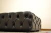 Capitonné work on the pouf