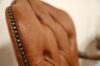 Capitonné back with finishing nails