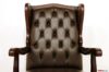 Capitonné leather backrest executive office chair