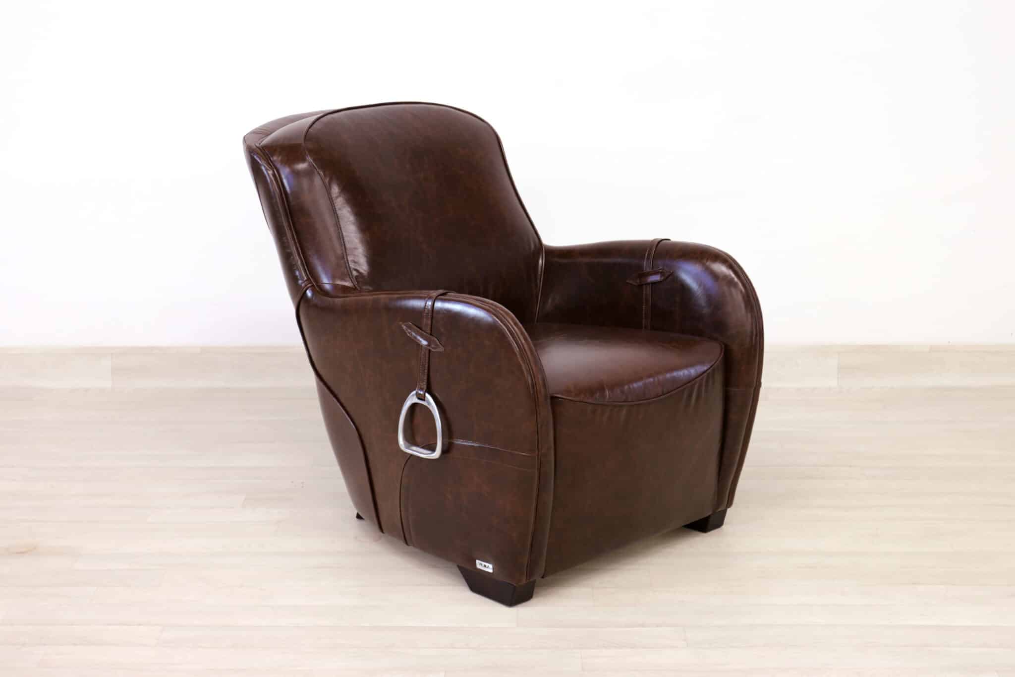 Equestra armchair in the shape of a horse saddle